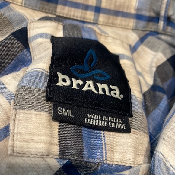 Prana button down - Picture 4 of 4
